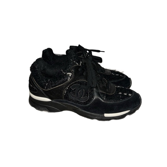 CHANEL TWEED SNEAKERS - Picture 1 of 7